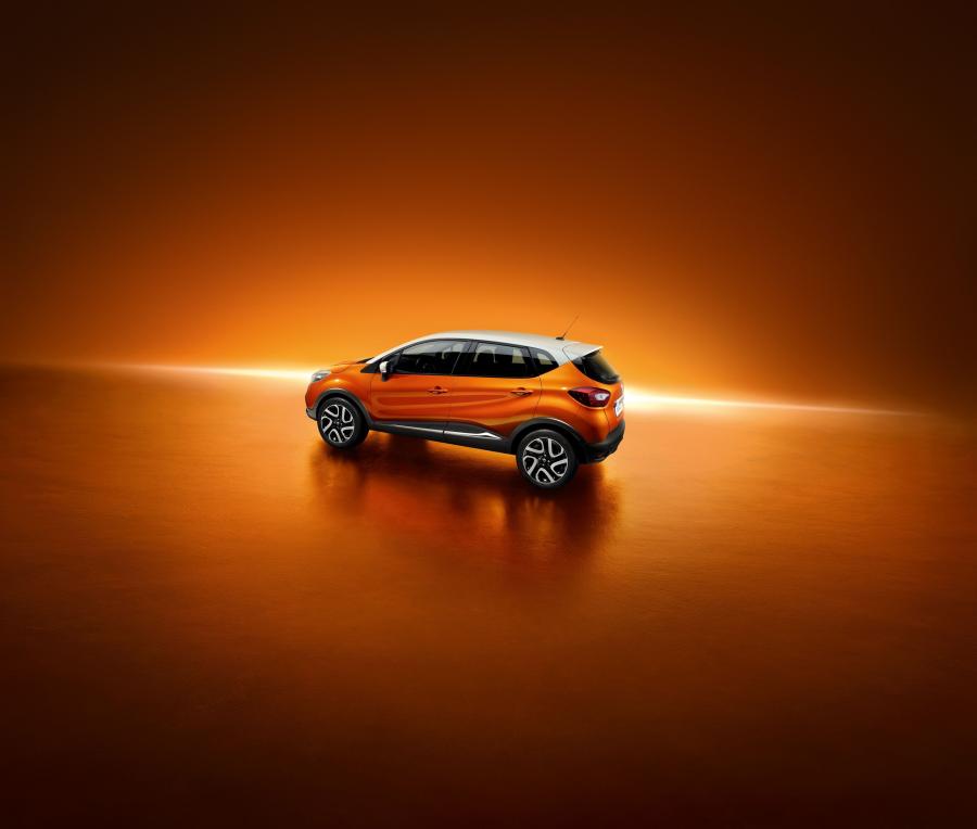  Renault Captur 2013 года  (фото 22 из 26)